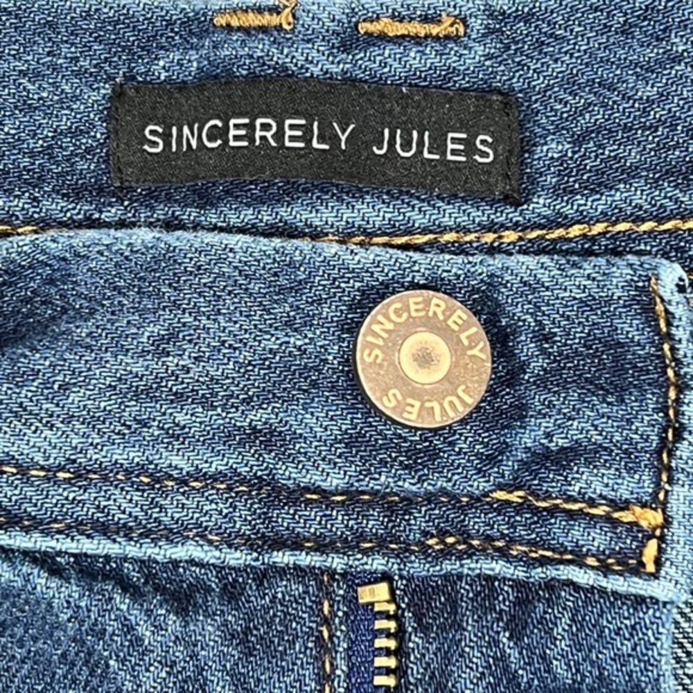 Sincerely Jules High-Rise Flare Wide Leg Crop Jeans 30" Medium Wash Raw Hem - Picture 10 of 11